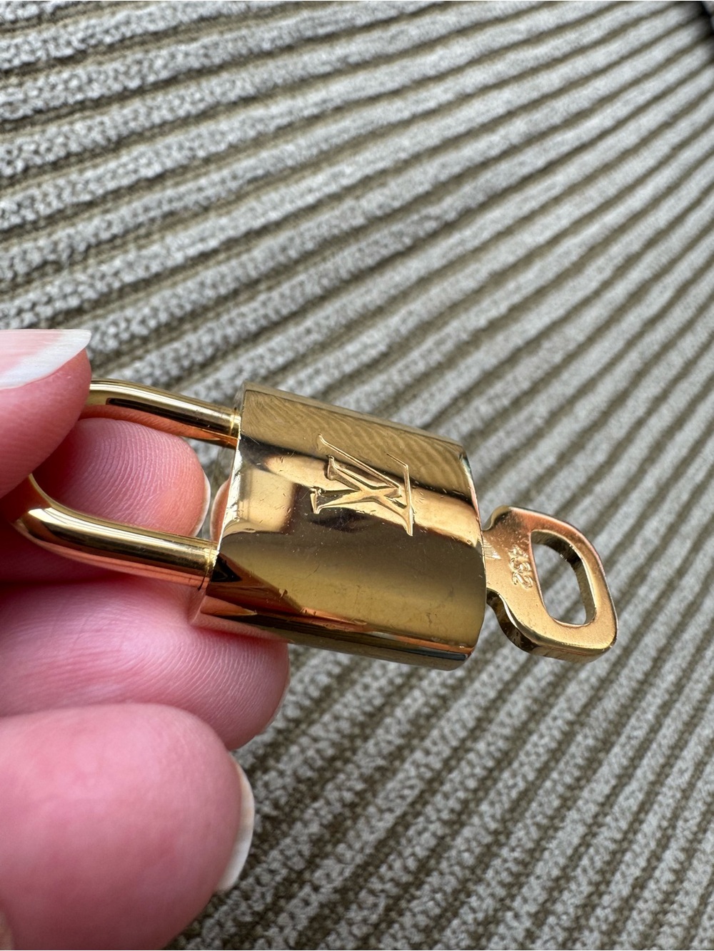 Louis Vuitton Gold Tone Brass Padlock & Key #432 - Picture 3 of 3